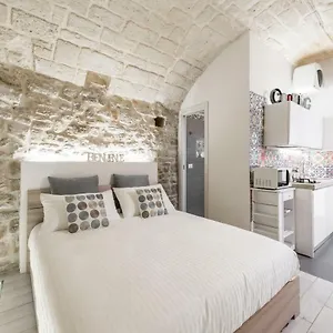 San Nicola Old Town Casatuabari , Bari Italien